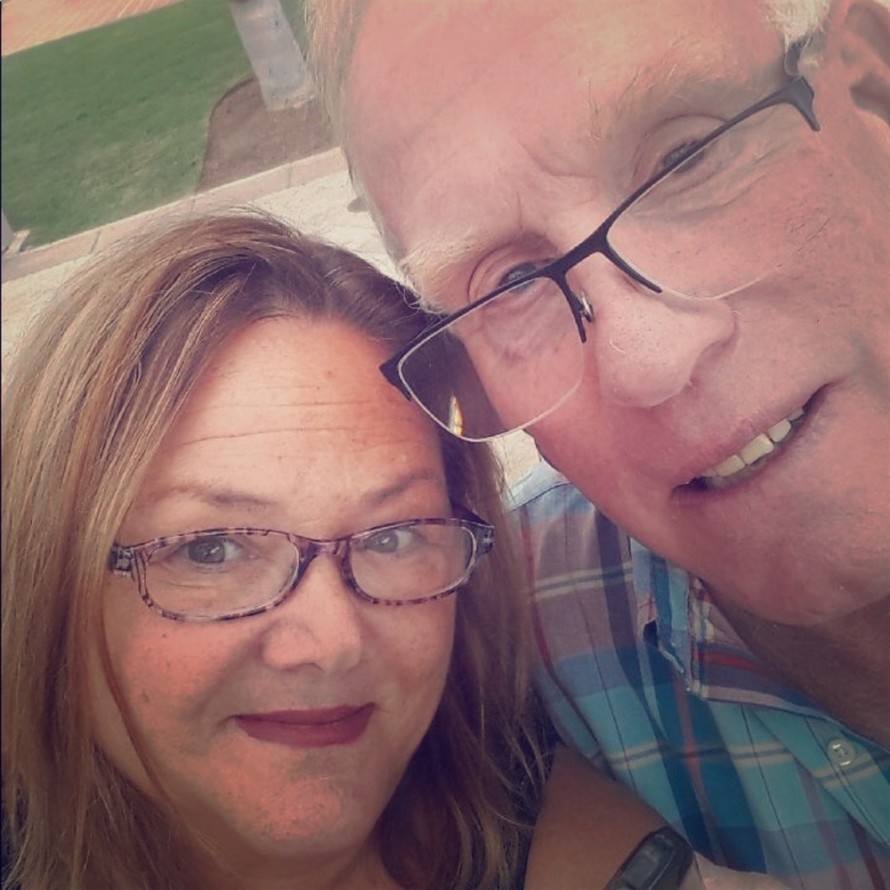 Meet your Posher, Deanna/ posh ambassador